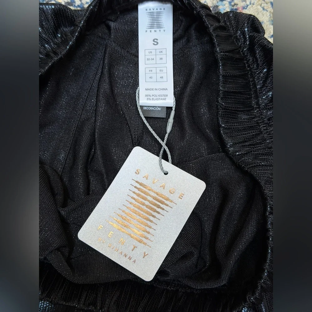 NEW Savage X‎ Fenty Chain Reaction Metallic Black Basketball Shorts Streetwear S